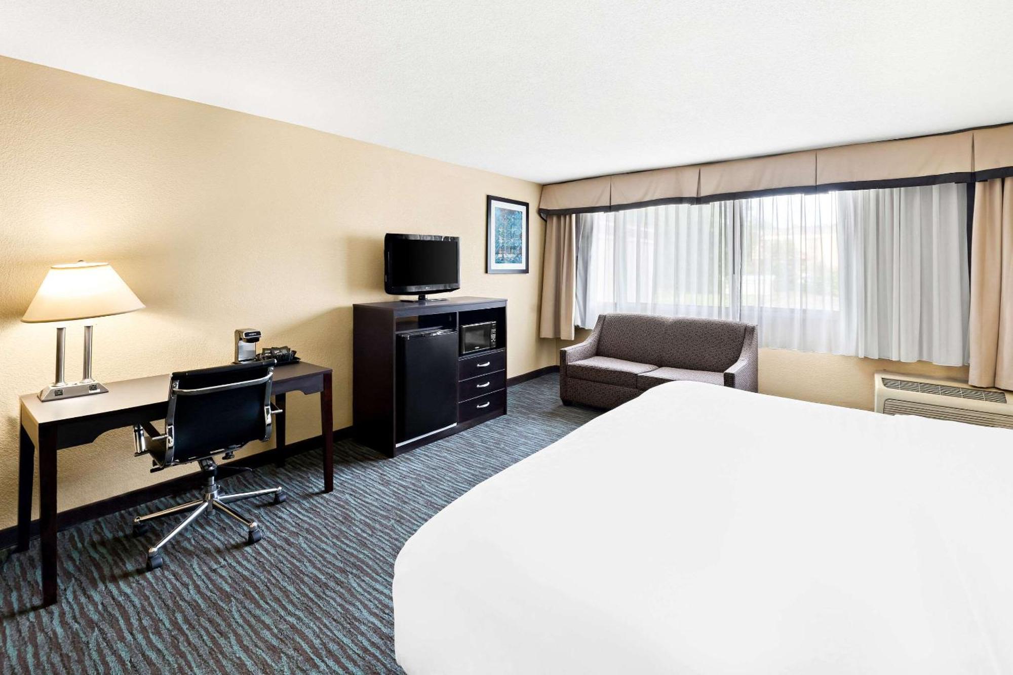 Quality Inn Dayton Airport Englewood Luaran gambar