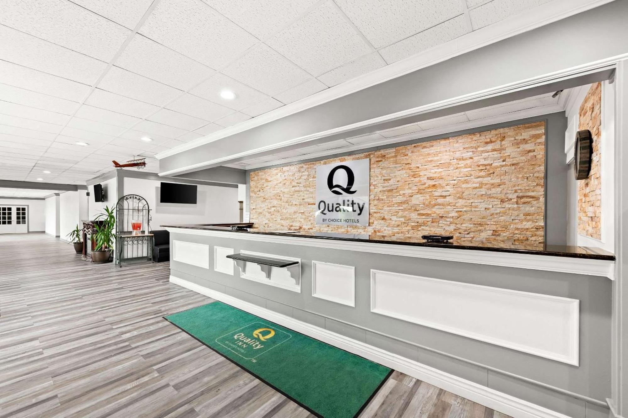 Quality Inn Dayton Airport Englewood Luaran gambar