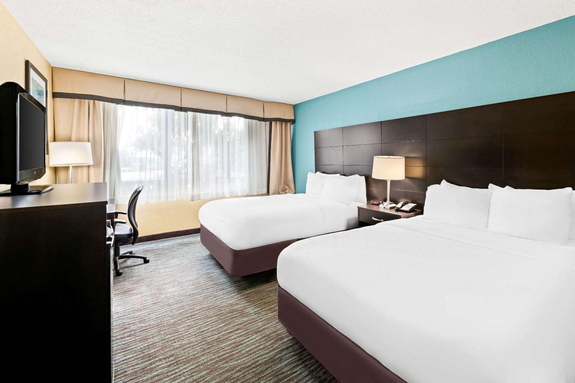Quality Inn Dayton Airport Englewood Luaran gambar