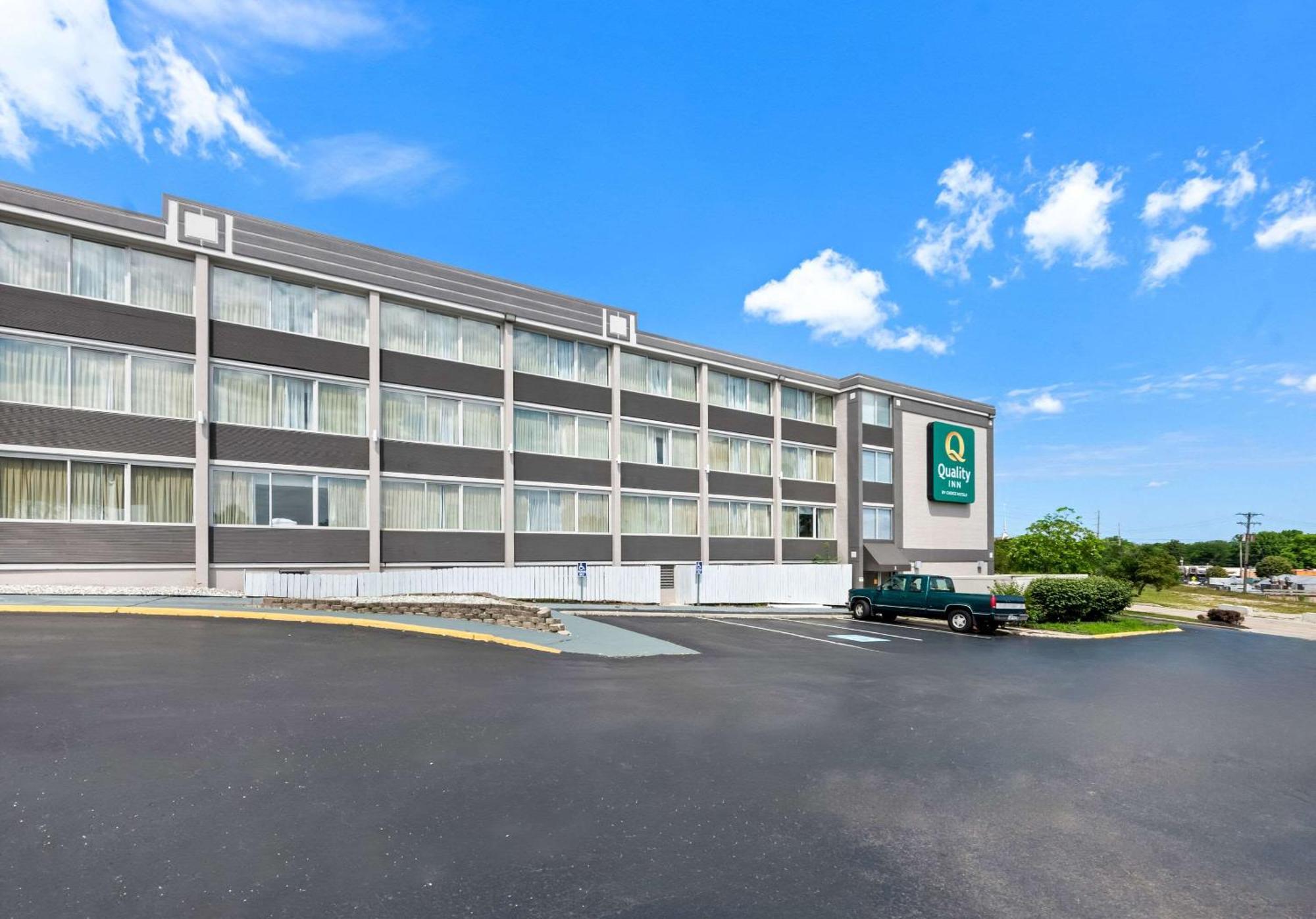 Quality Inn Dayton Airport Englewood Luaran gambar