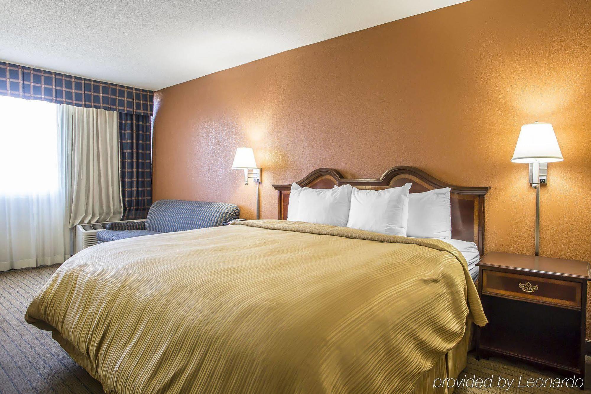 Quality Inn Dayton Airport Englewood Luaran gambar